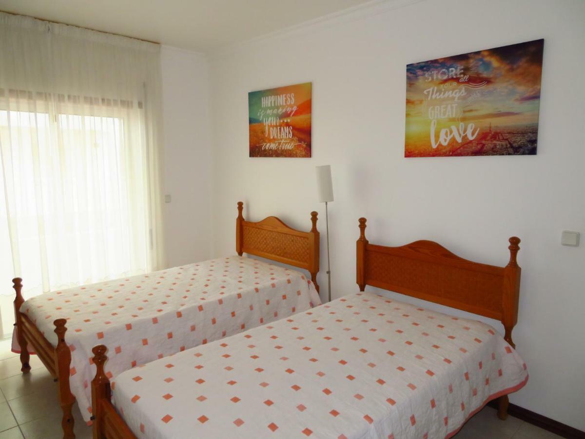 Apartamentos Carolino Monte Gordo Kültér fotó