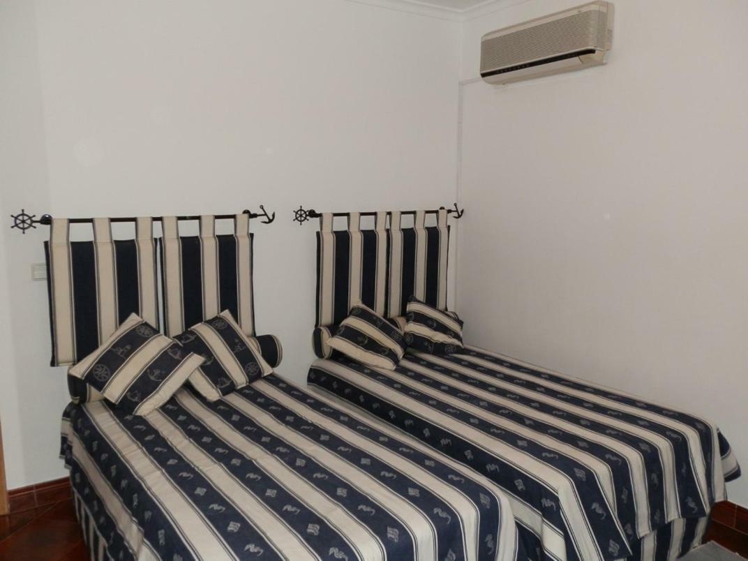 Apartamentos Carolino Monte Gordo Kültér fotó